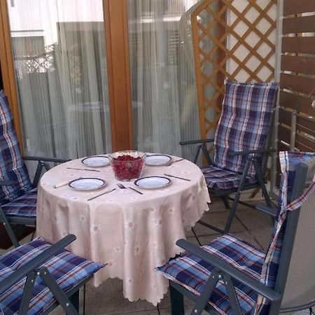 Swinoujscie Platan Patio 2- Berry Apartments Buitenkant foto